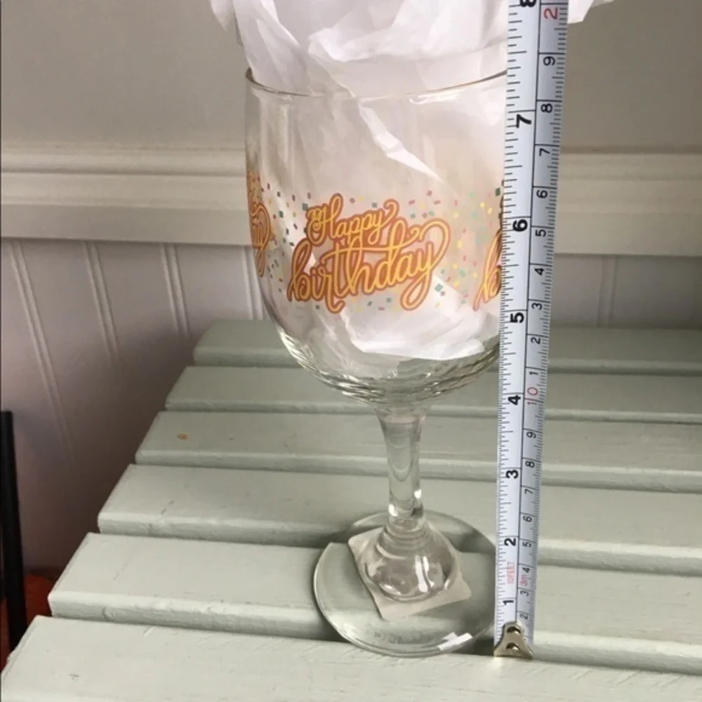 NWT Happy Birthday Stemmed Wine Glass